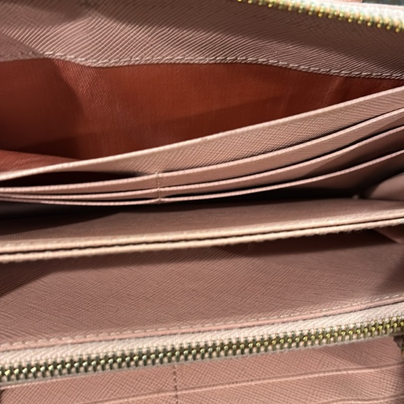 GUC Pink PRADA Bow Long Zippered Wallet - Picture 5 of 6